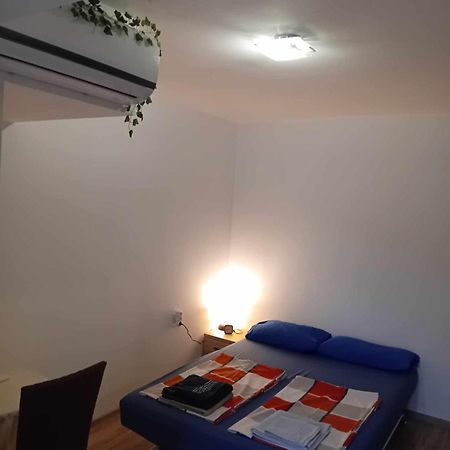 Park View Apartment Plovdiv With Parking Kültér fotó