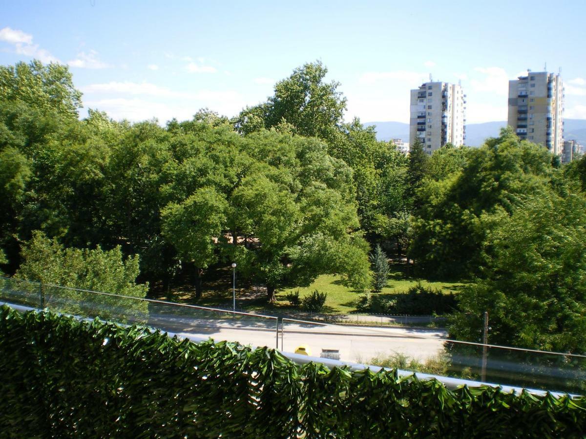 Park View Apartment Plovdiv With Parking Kültér fotó